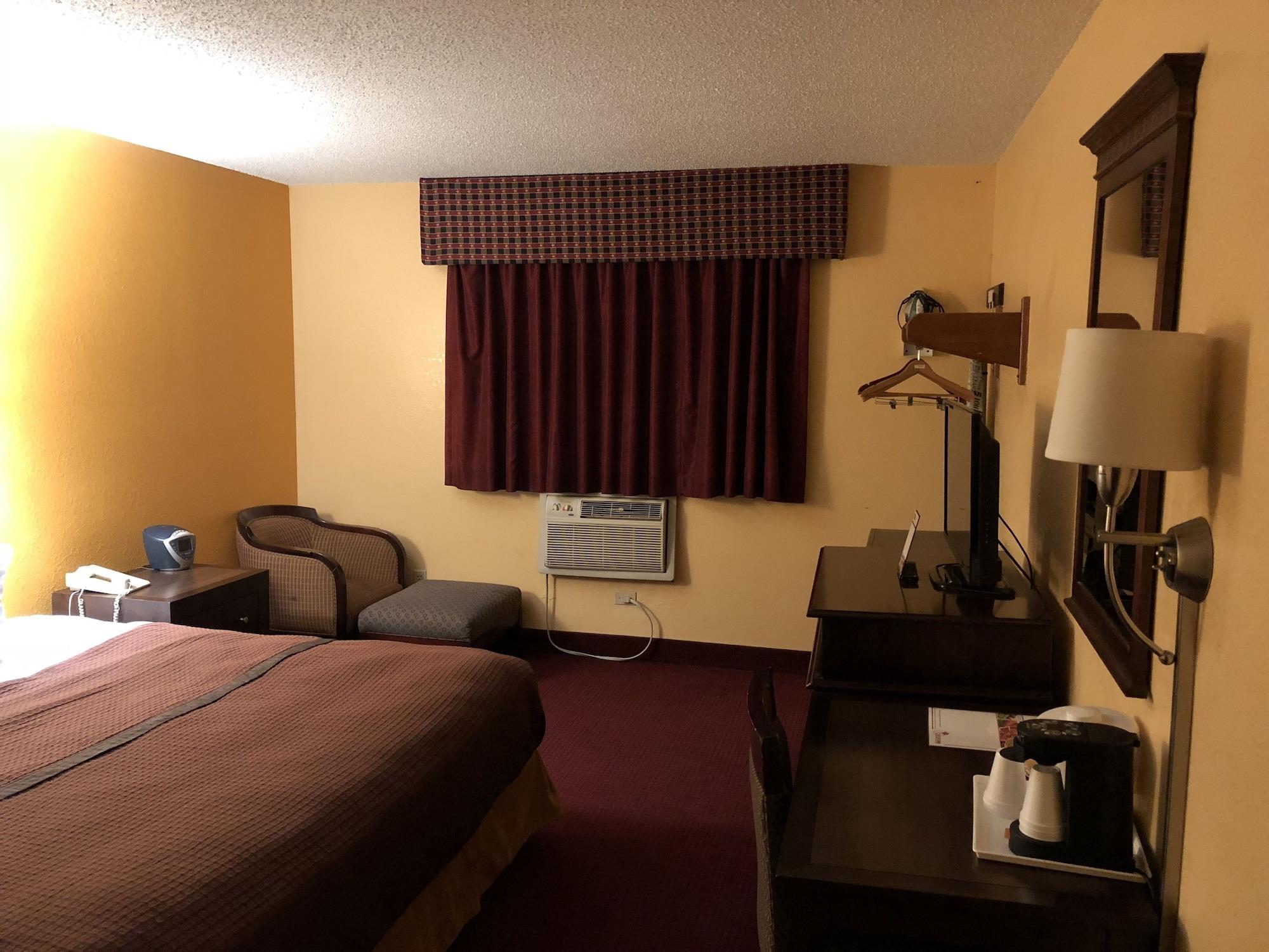 Magnuson Hotel Fort Wayne North - Coliseum Dış mekan fotoğraf