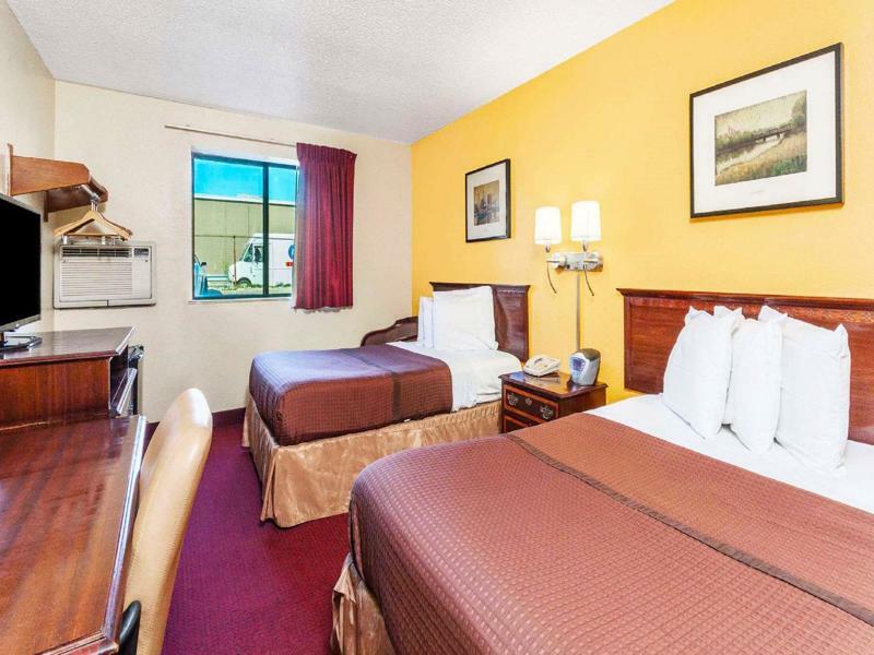 Magnuson Hotel Fort Wayne North - Coliseum Dış mekan fotoğraf